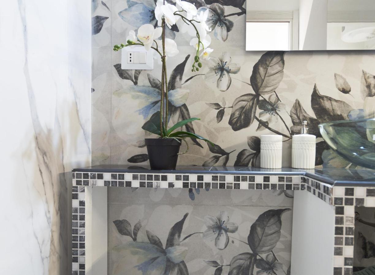 Apartment Myhome Taccioli Wellbeing Mailand